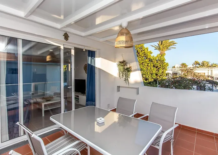 Mayan Puerto del Carmen (Lanzarote)