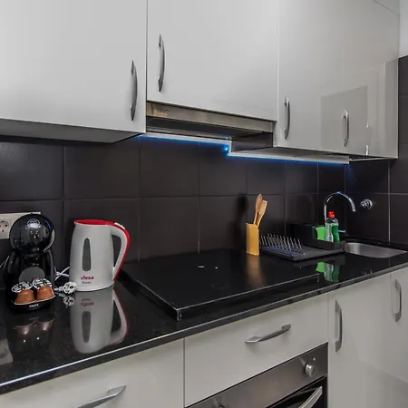 Mayan * Puerto del Carmen (Lanzarote)